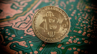 İngiliz finans devi Bitcoin tahminini düşürdü