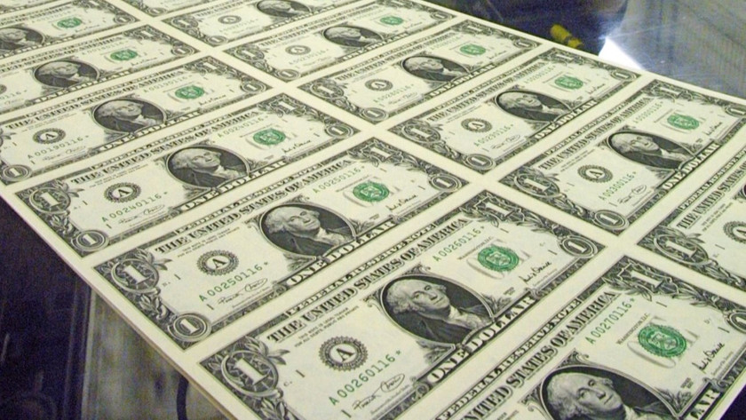 Dolar/TL'de yükseliş eğilimi sürüyor