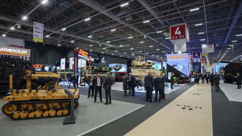 IDEF'te 5 günde 9 milyar dolarlık anlaşma imzalandı