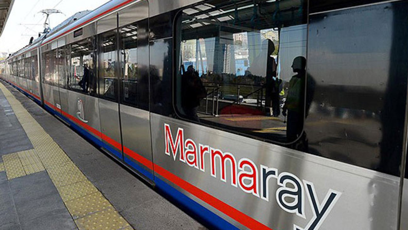 Marmaray tren seferlerine başlandı