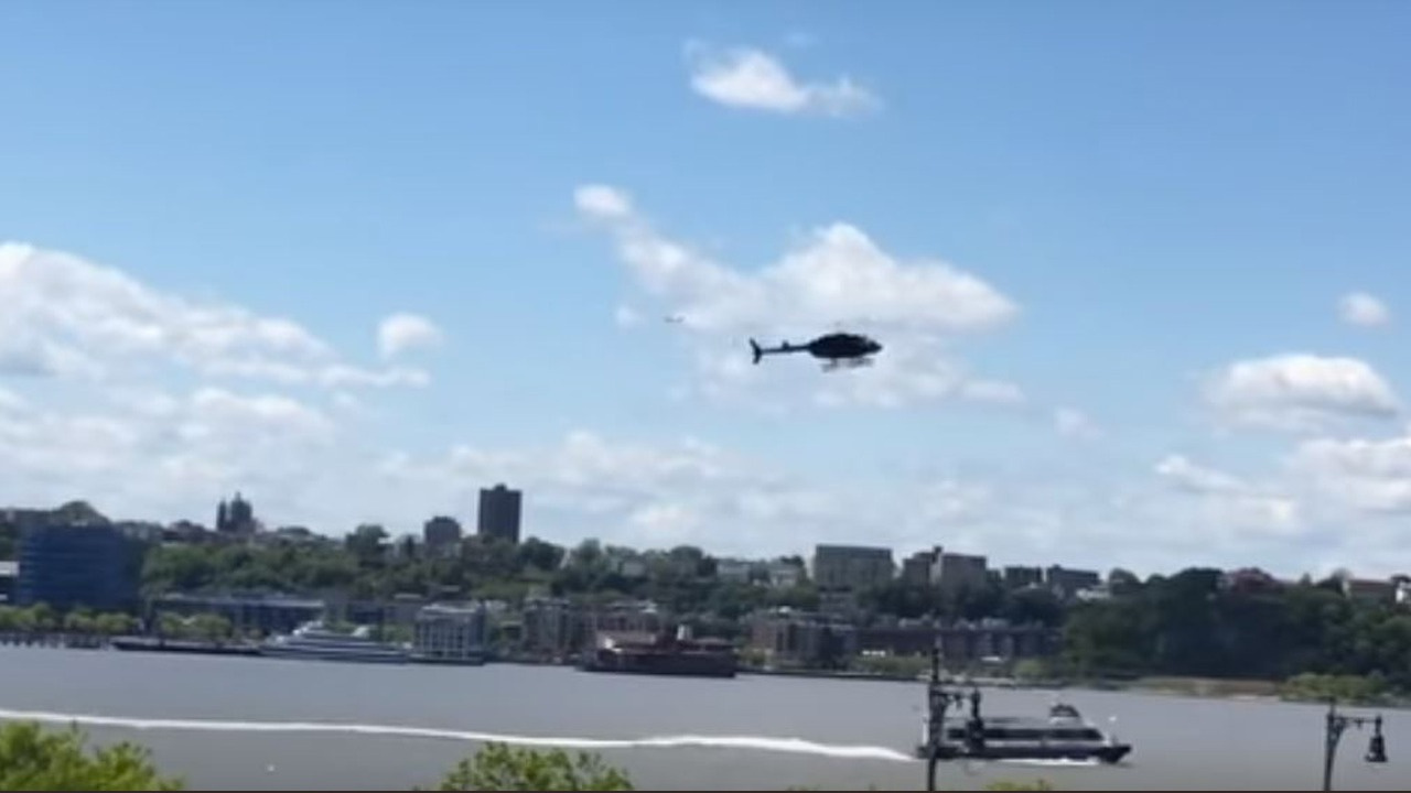 ABD'de helikopter Hudson Nehri’ne düştü