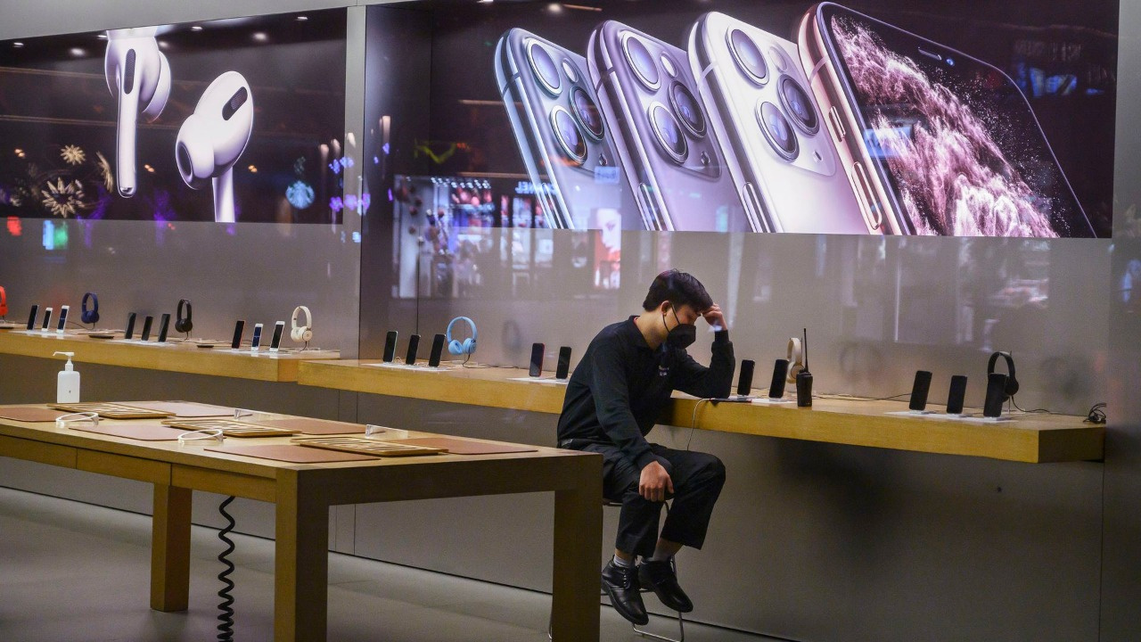 Apple Türkiye’deki mağazalarını kapattı