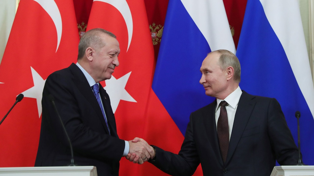 Erdoğan Putin'le görüştü: Gündemde savaş var!