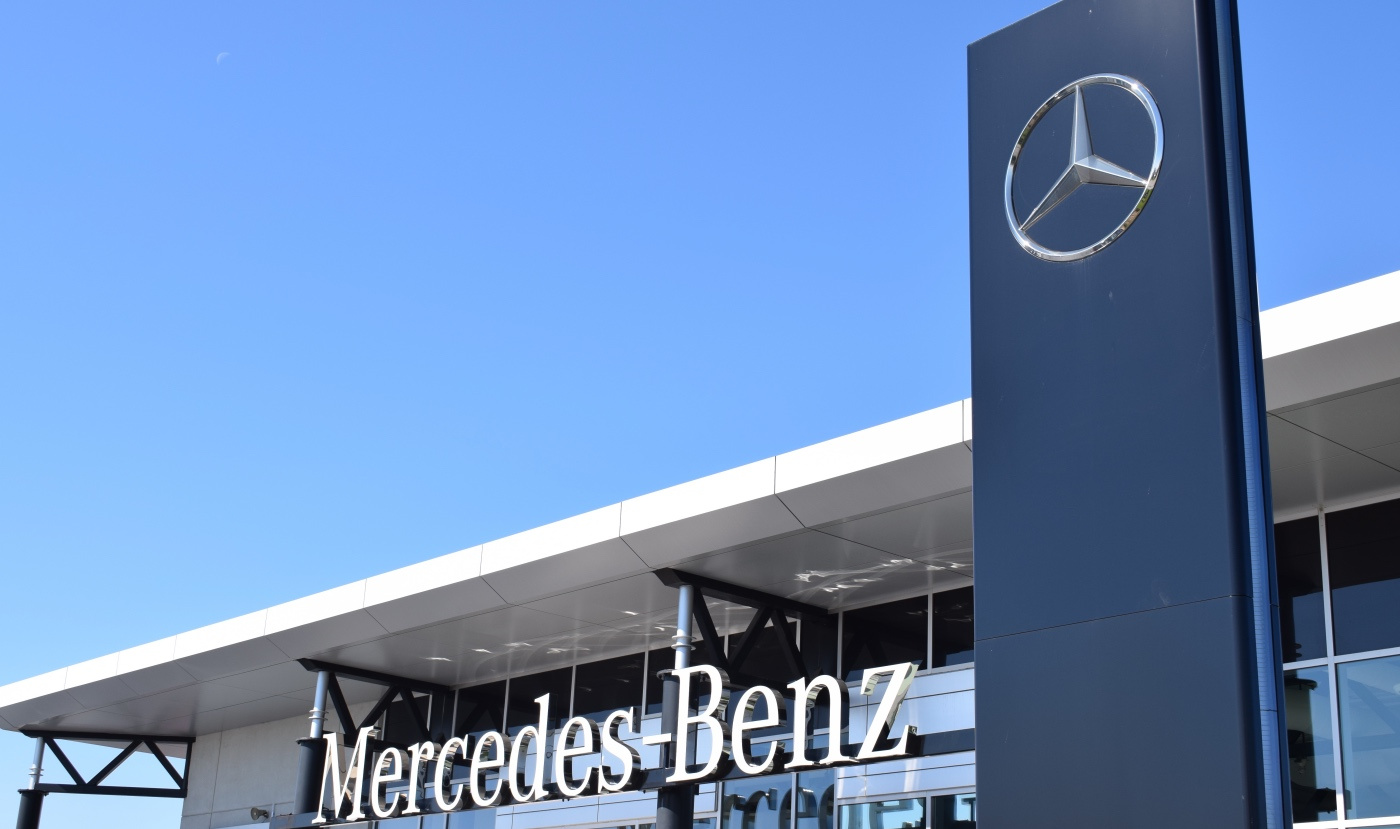 Mercedes-Benz'den Polonya'ya hamlesi
