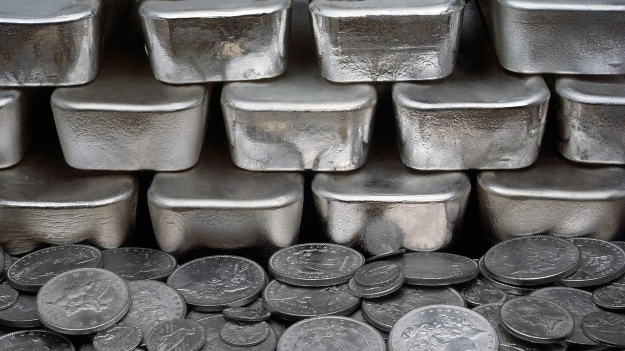 Gümüş fiyatı 8 yılın zirvesinden düşüşe geçti