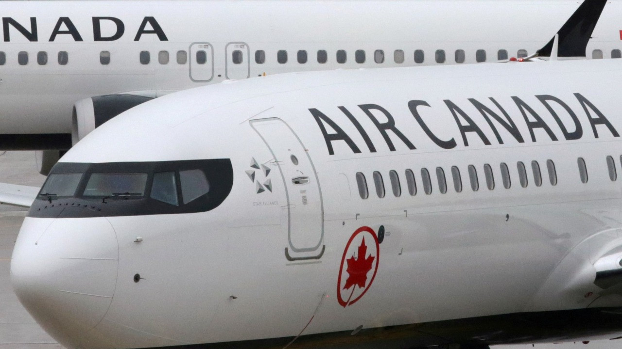 Air Canada aşısız 800 çalışanını ücretsiz izne gönderdi