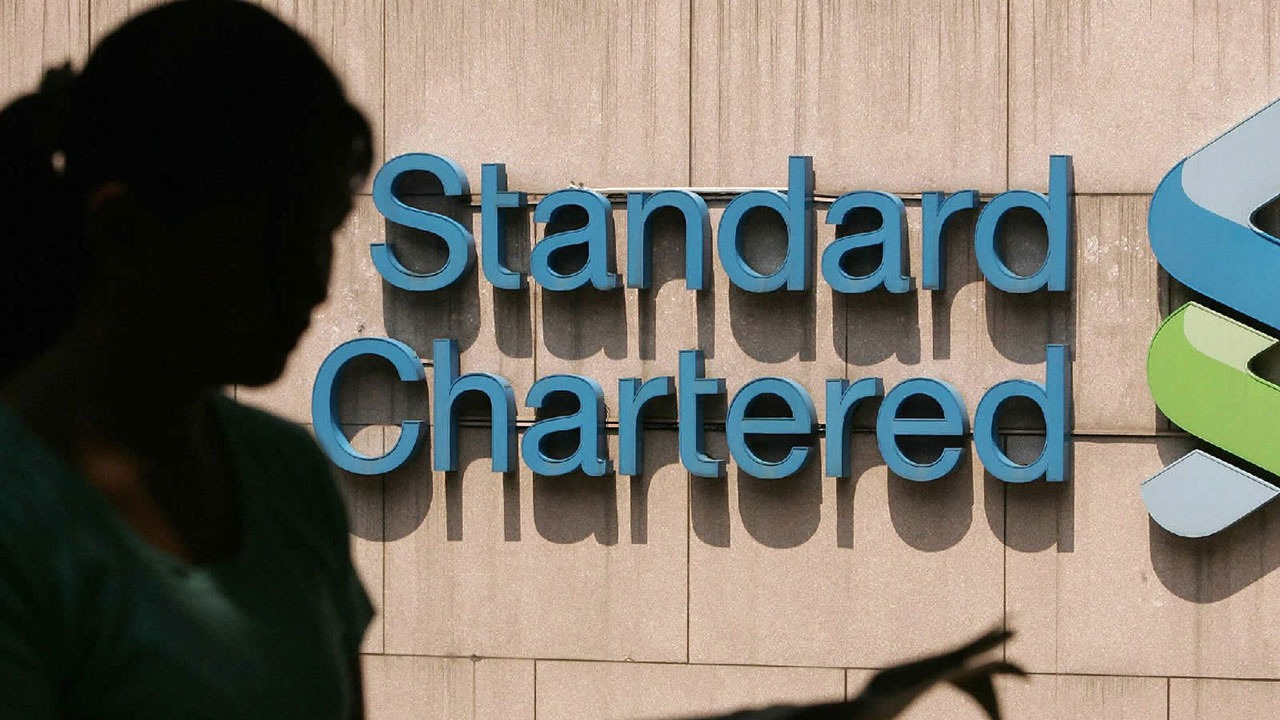 Standard Chartered dolar/TL tahminini revize etti