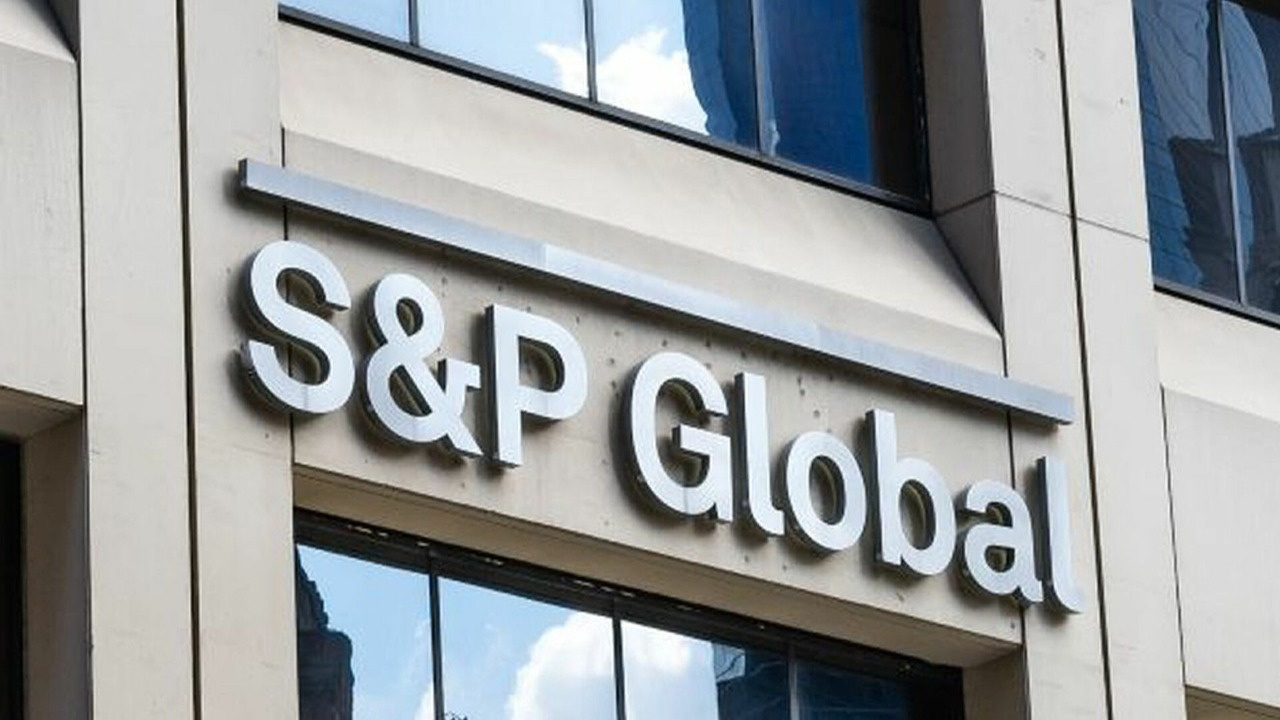 S&P Global, Türkiye'nin kredi notunu yükseltti