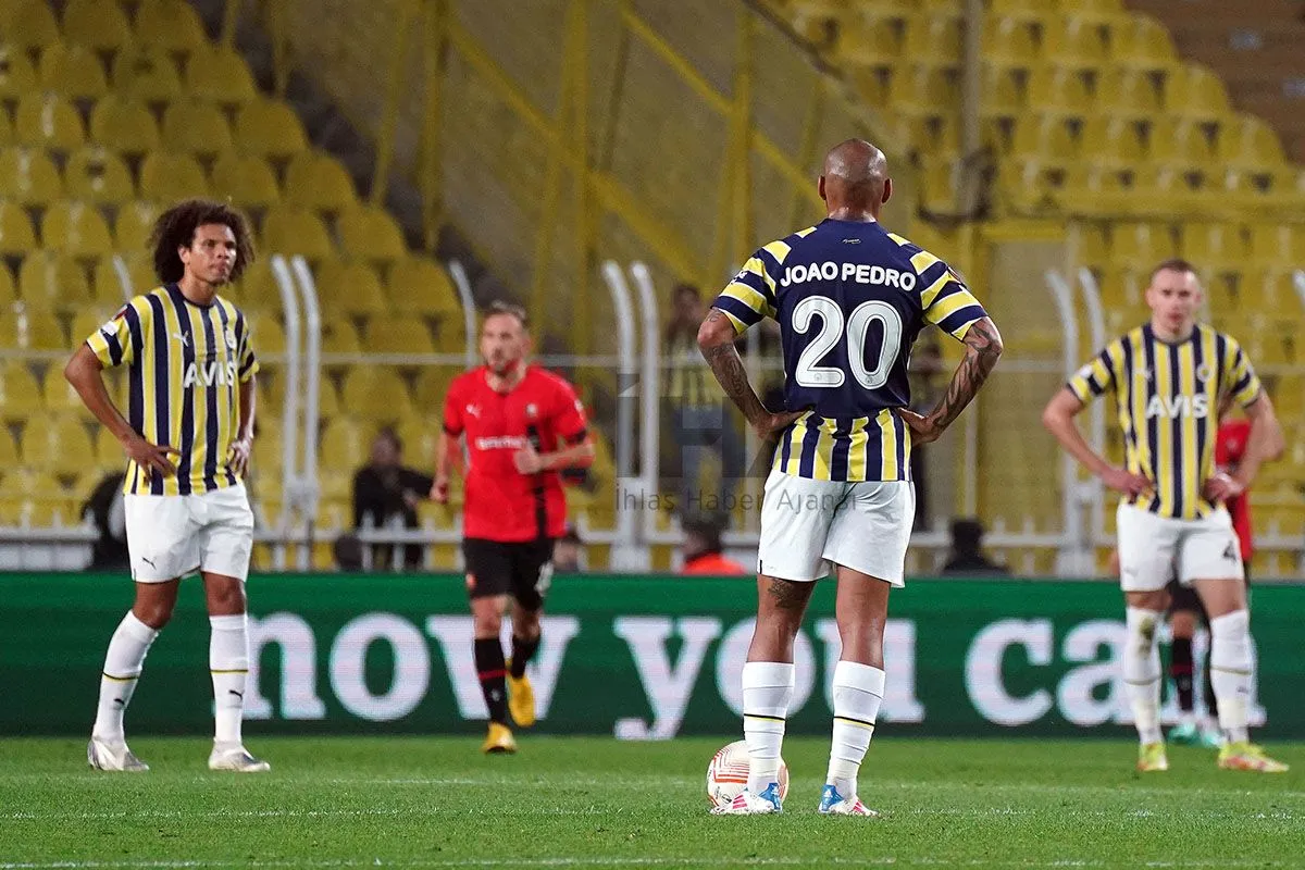 Fenerbahçe İstanbulspor maçı şifresiz canlı izle