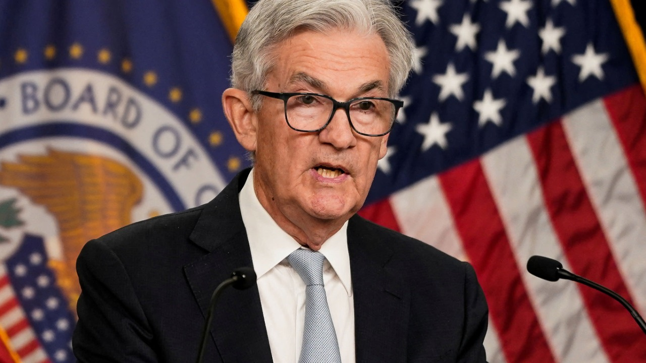 Fed Başkanı Powell: "Faiz indirimi için daha fazla güvene ihtiyaç var"