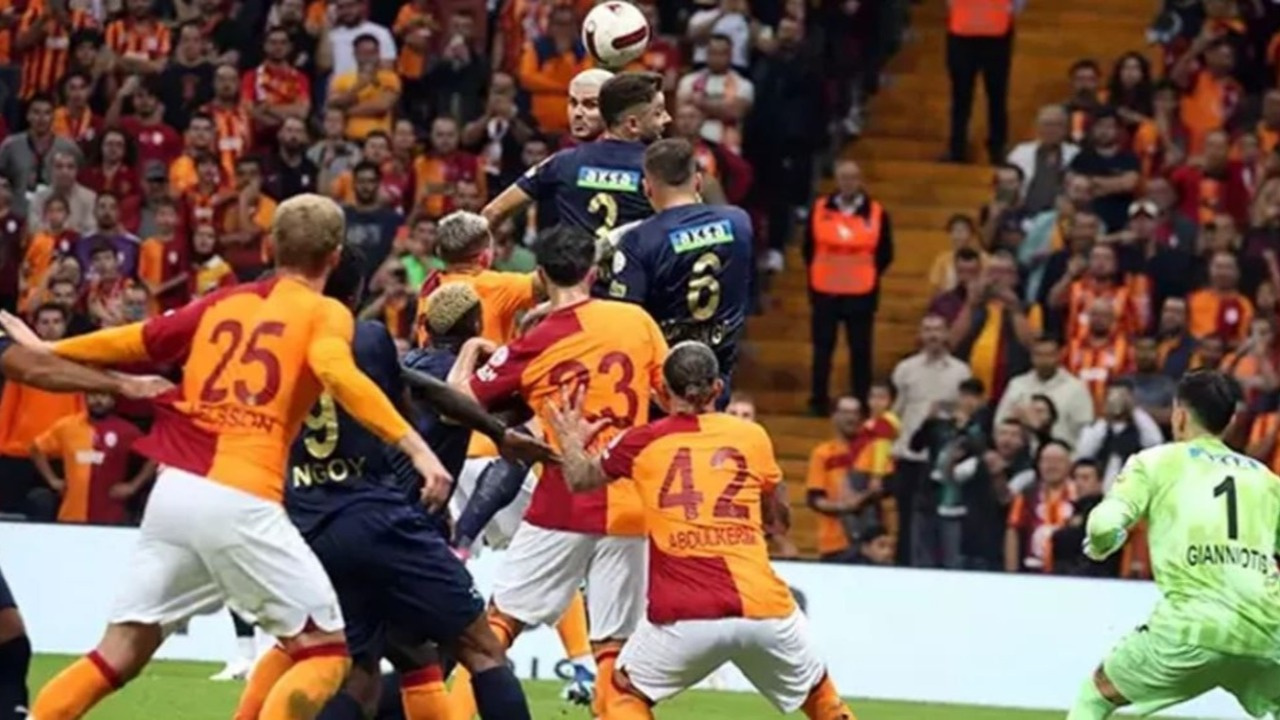 Galatasaray, 'Paşa'lar gibi kazandı: 2-1