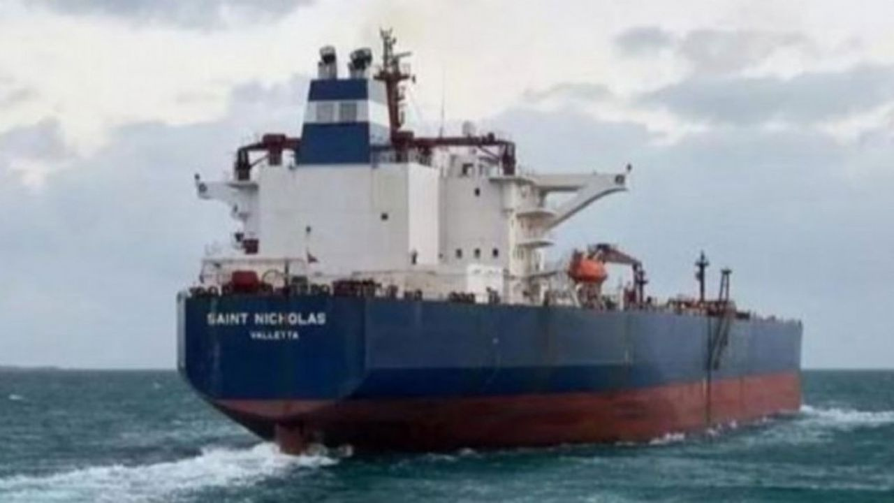 İran, İzmir’e petrol getiren tankere el koydu