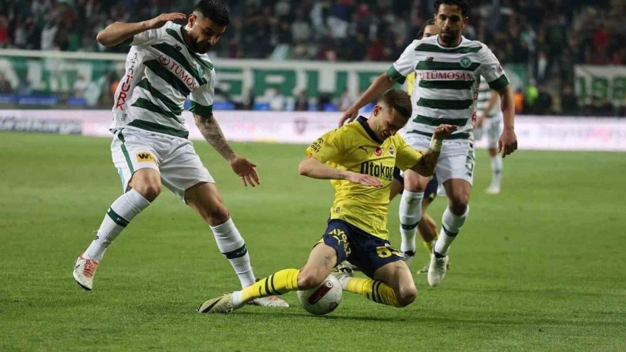 Fenerbahçe Konya deplasmanında büyük yara aldı