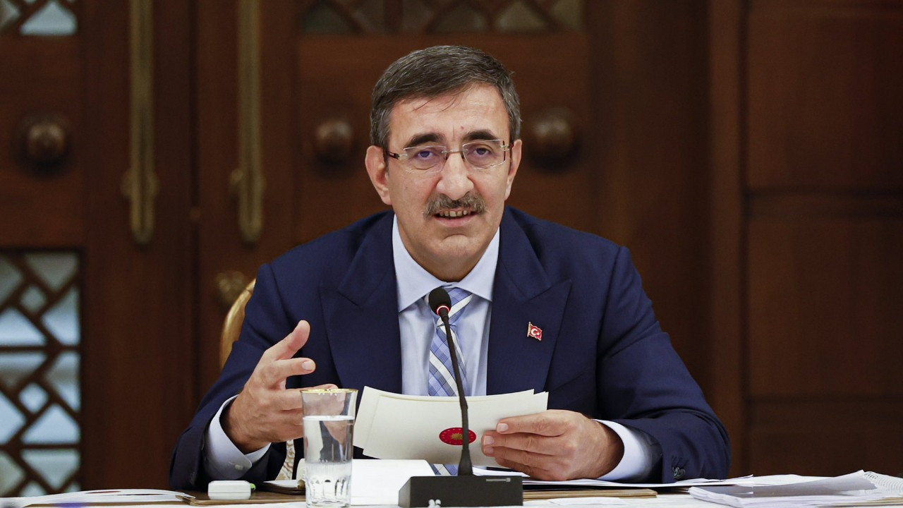 Yılmaz: 2025 ortasında enflasyon gündemden düşecek