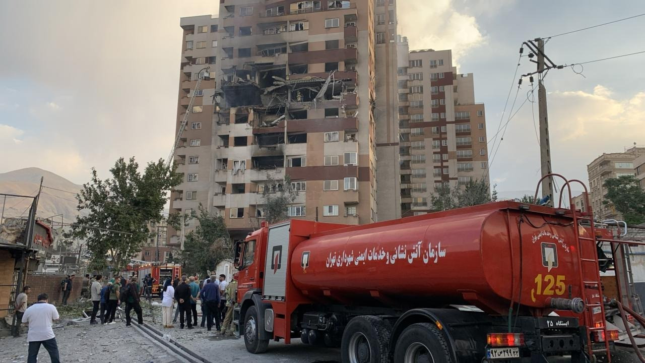 İsrail, İran'ı vurdu!