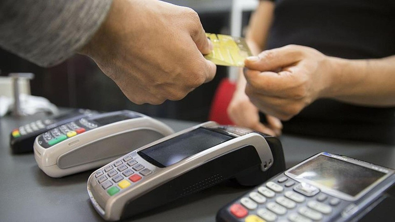 POS Komisyon Oranları Hakkında Bilmeniz Gerekenler: Yazarkasa ve Sanal POS Karşılaştırması